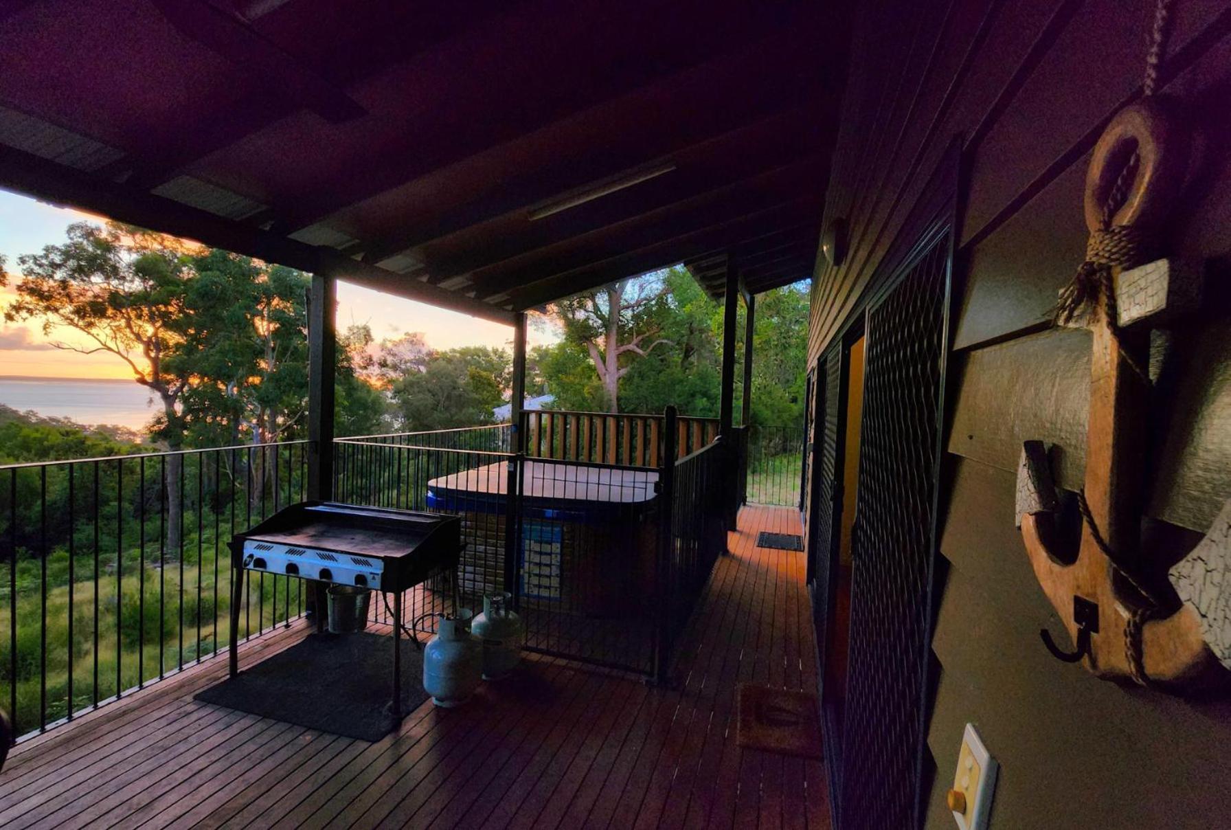 Our Beach House Kingfisherbay Фрейзър Айлънд Екстериор снимка